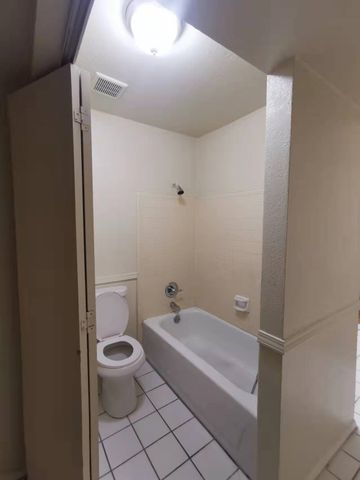 4529 Larner Street, The Colony, TX 75056