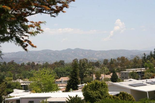 525 W El Norte Parkway SPC 206, Escondido, CA 92026