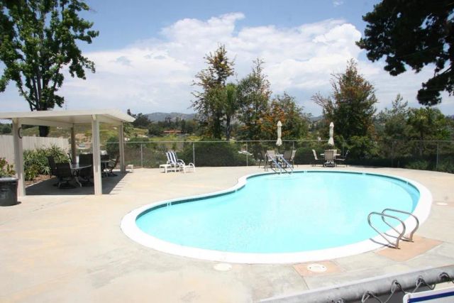525 W El Norte Parkway SPC 206, Escondido, CA 92026