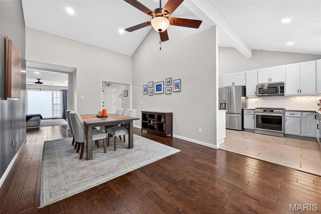 825 Dinard Drive, St Louis, MO 63021