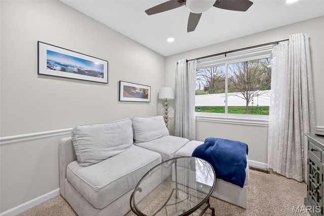 825 Dinard Drive, St Louis, MO 63021