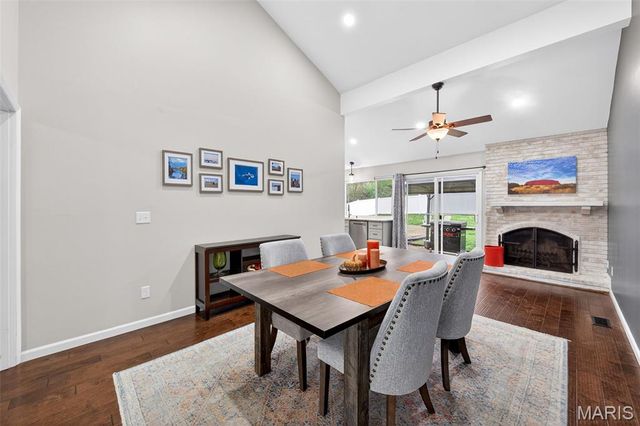 825 Dinard Drive, St Louis, MO 63021