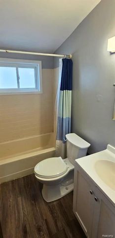 33240 Parkwood Street, Westland, MI 48186