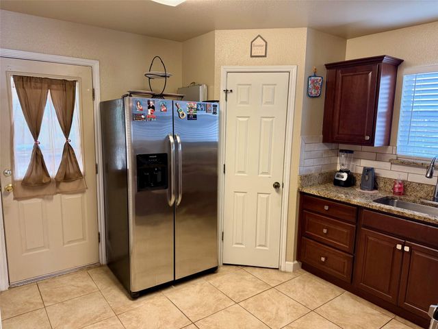 6909 Sabrina DR, Austin, TX 78747