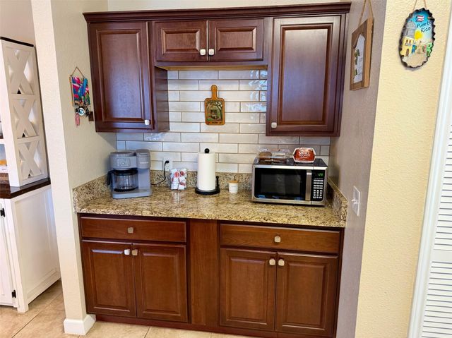 6909 Sabrina DR, Austin, TX 78747