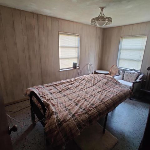2307 Elizabeth Avenue, Fort Pierce, FL 34982