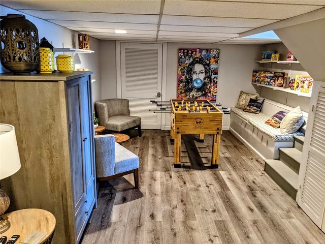 5 Restmere Terrace, Middletown, RI 02842