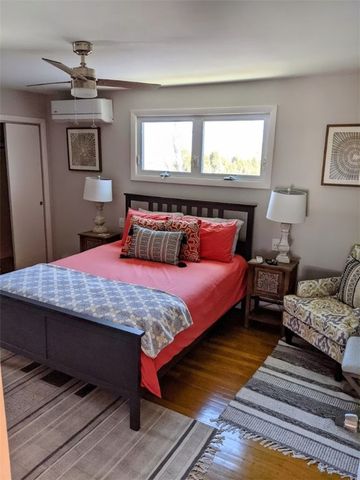 5 Restmere Terrace, Middletown, RI 02842