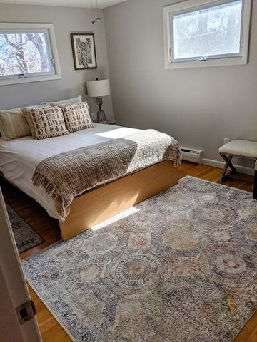 5 Restmere Terrace, Middletown, RI 02842