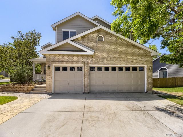9742 Spring Hill Place, Littleton, CO 80129