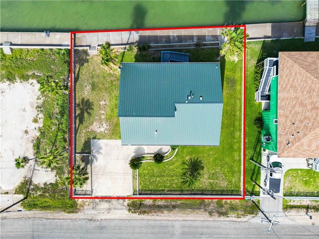 110 Bayshore Dr, Ingleside, TX 78362