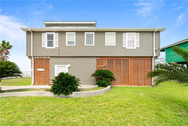 110 Bayshore Dr, Ingleside, TX 78362