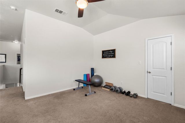 1366 Heep RUN, Buda, TX 78610