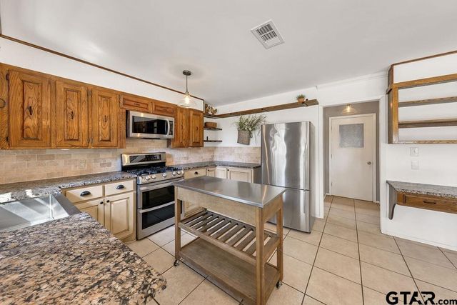 473 SE CR 3370, Winnsboro, TX 75494