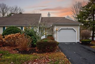18 Windward Street UNIT 18, Mashpee, MA 02649