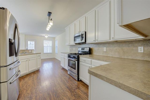 14331 Glade Point Drive, Cypress, TX 77429