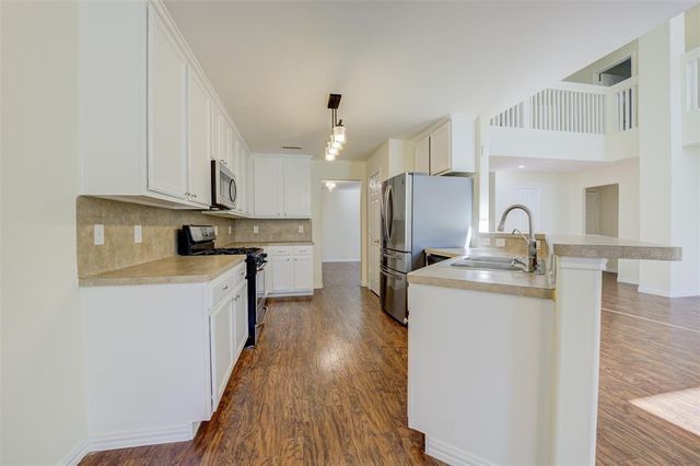 14331 Glade Point Drive, Cypress, TX 77429