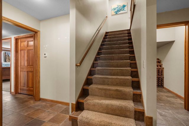 8323 W Franklin Avenue, Saint Louis Park, MN 55426