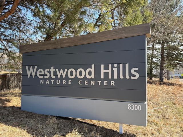 8323 W Franklin Avenue, Saint Louis Park, MN 55426