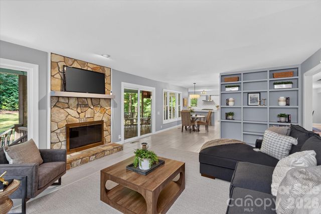4418 Horseshoe Bend, Matthews, NC 28104