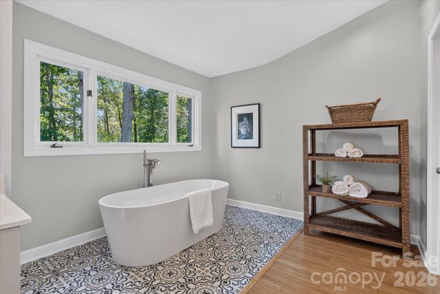 4418 Horseshoe Bend, Matthews, NC 28104