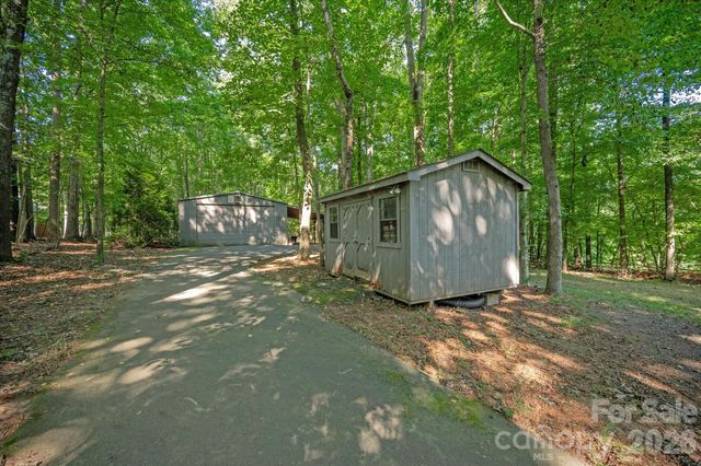 4418 Horseshoe Bend, Matthews, NC 28104