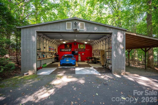 4418 Horseshoe Bend, Matthews, NC 28104