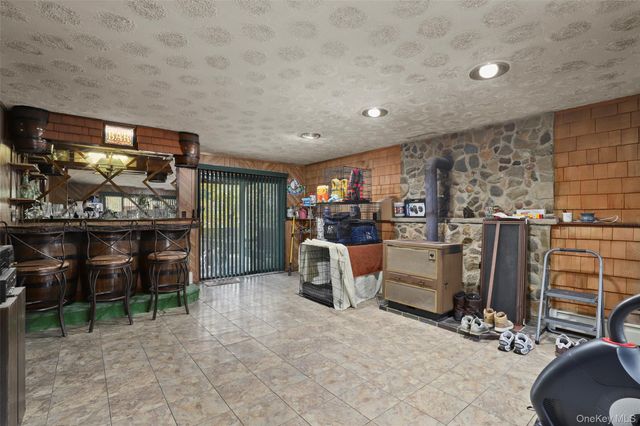 62 Tamarack Hill Drive, Poughkeepsie, NY 12603