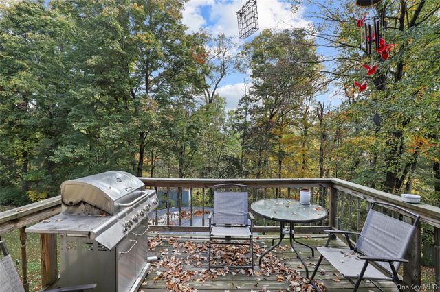 62 Tamarack Hill Drive, Poughkeepsie, NY 12603