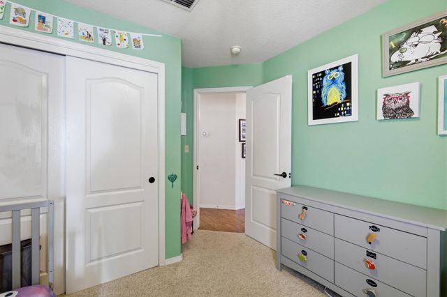 4712 Eyota Drive NW, Albuquerque, NM 87120
