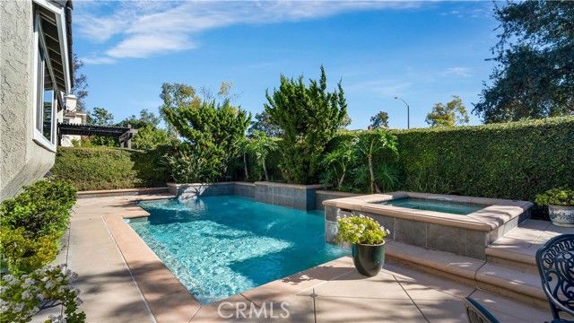 7 Nantucket, Irvine, CA 92620