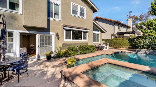 7 Nantucket, Irvine, CA 92620