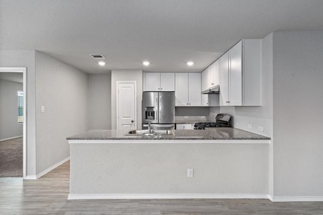 542 Blue Stem RD, New Braunfels, TX 78130