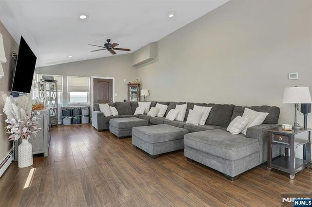 215 White Avenue, Old Tappan, NJ 07675