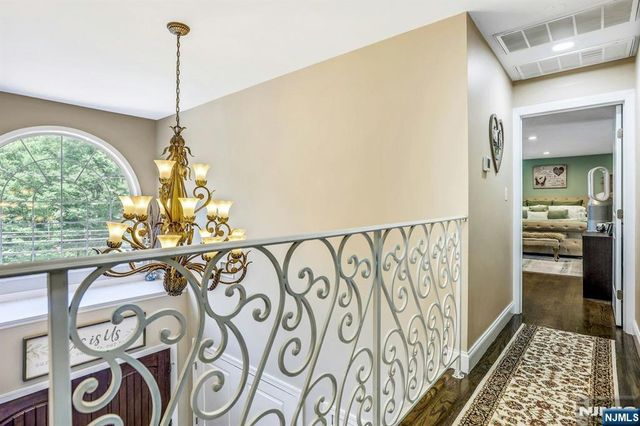 215 White Avenue, Old Tappan, NJ 07675