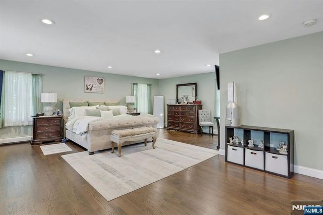 215 White Avenue, Old Tappan, NJ 07675