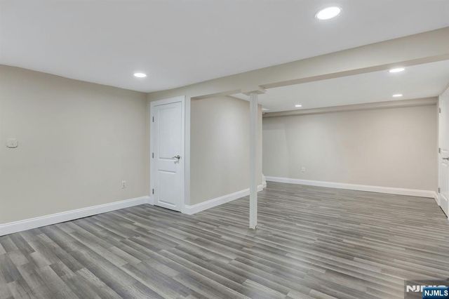 215 White Avenue, Old Tappan, NJ 07675