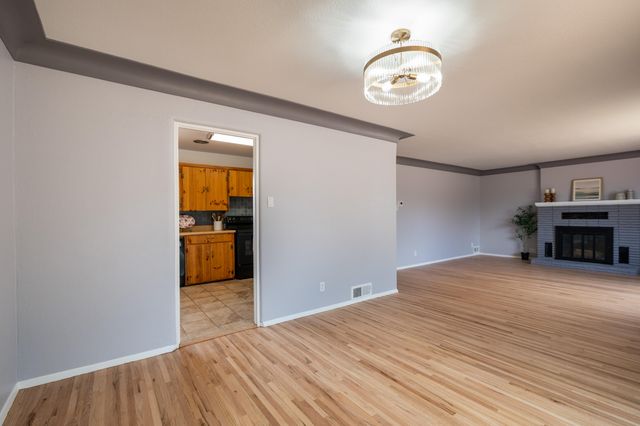 2016 Cagua Drive NE, Albuquerque, NM 87110