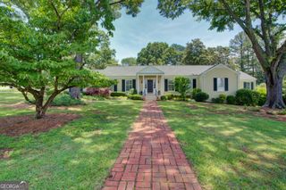 8 Fieldwood Road NE, Rome, GA 30161