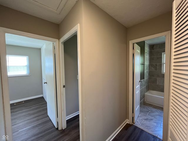 3914 Catalina Court, Indianapolis, IN 46226