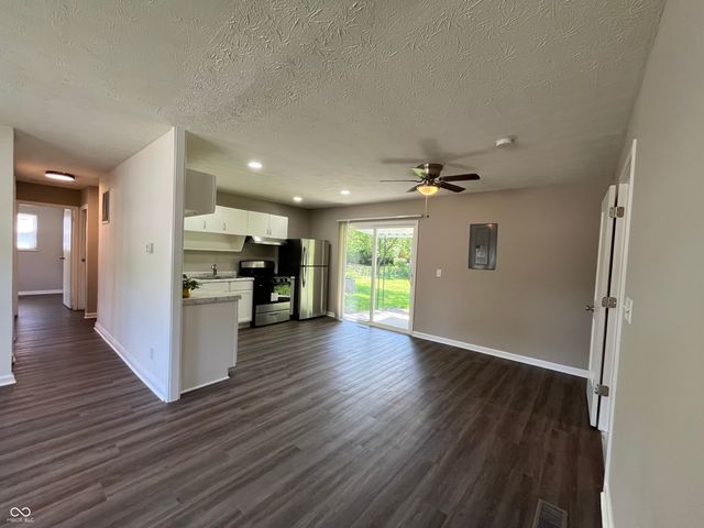 3914 Catalina Court, Indianapolis, IN 46226