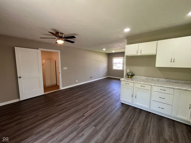 3914 Catalina Court, Indianapolis, IN 46226