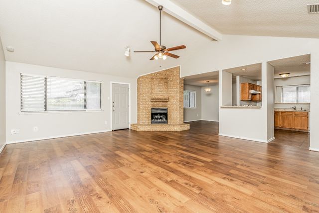 2661 Claremont Drive, Grand Prairie, TX 75052