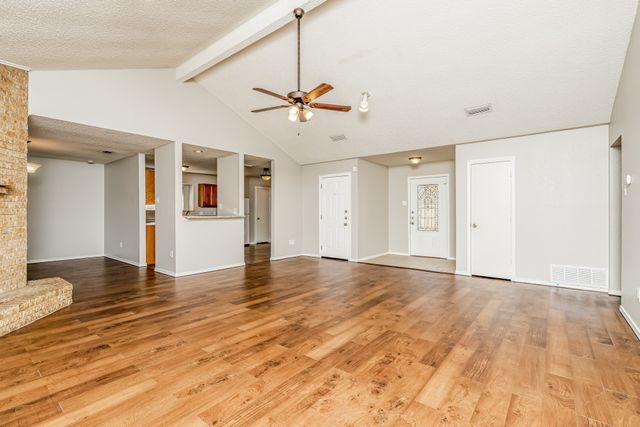 2661 Claremont Drive, Grand Prairie, TX 75052