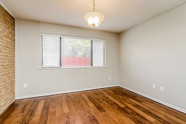 2661 Claremont Drive, Grand Prairie, TX 75052