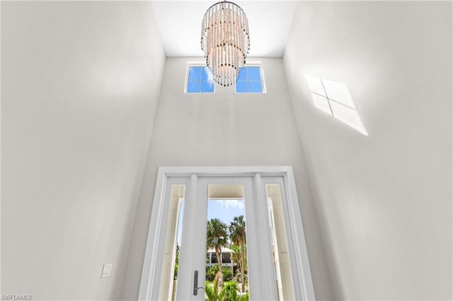 117 Hercules DR, Fort Myers Beach, FL 33931