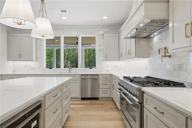 466 Mt Olive Church Lane, White, GA 30184