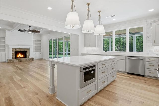 466 Mt Olive Church Lane, White, GA 30184