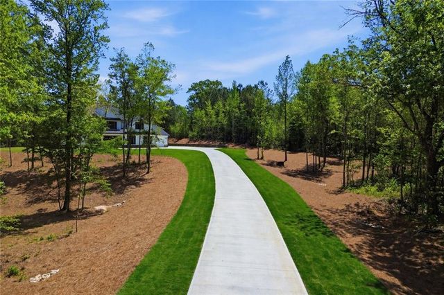 466 Mt Olive Church Lane, White, GA 30184