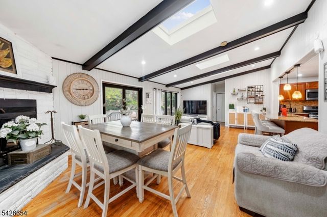 206 Woodmont Rd, Union Twp., NJ 07083